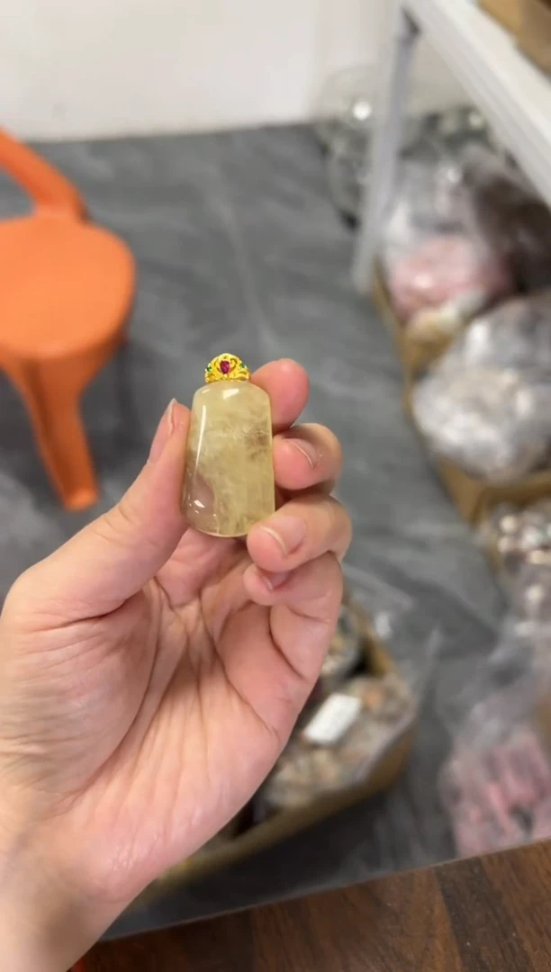 未镶嵌颈饰水晶黄水晶T牌镶嵌款吊坠[2249]