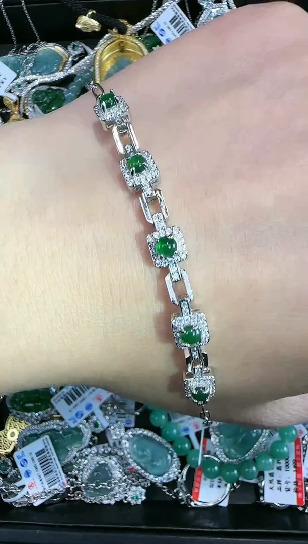 【闪购商品】翡翠手链未镶嵌天然翡翠A货