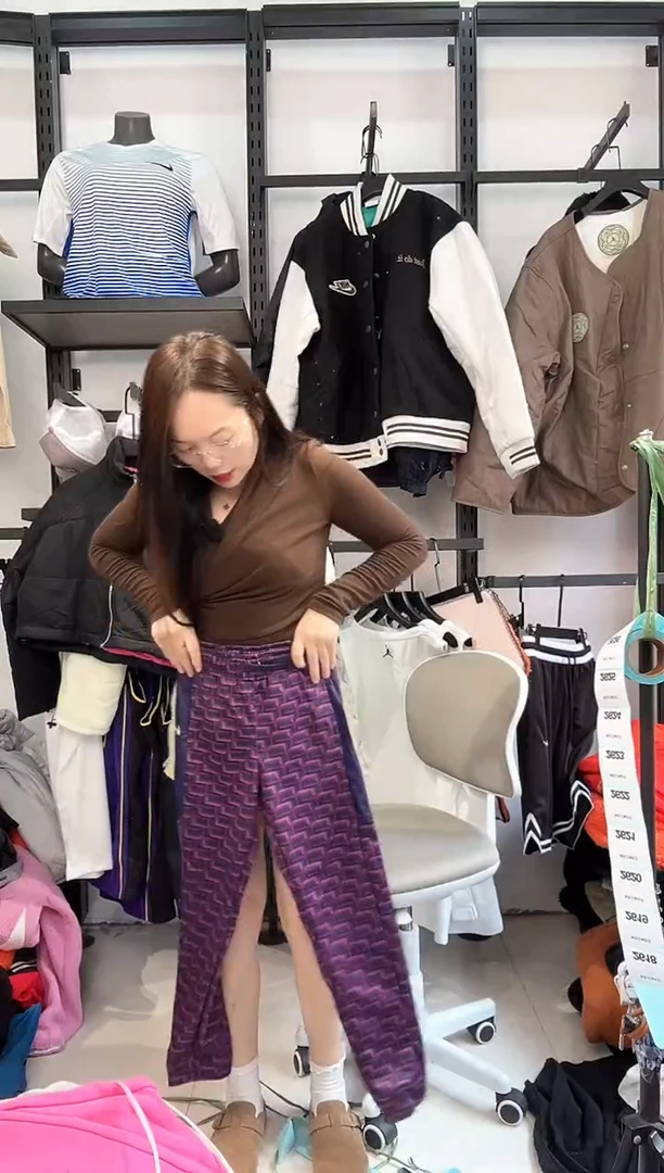 2618  编码  瑕疵直播间过款为准 尺码