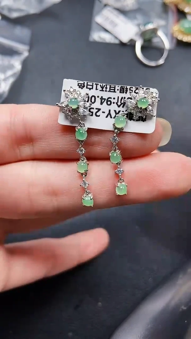 颈饰银S925镶嵌翡翠9762