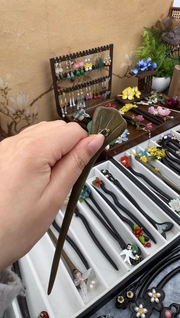 铁合金木质朝****雪绿檀莲蓬素簪