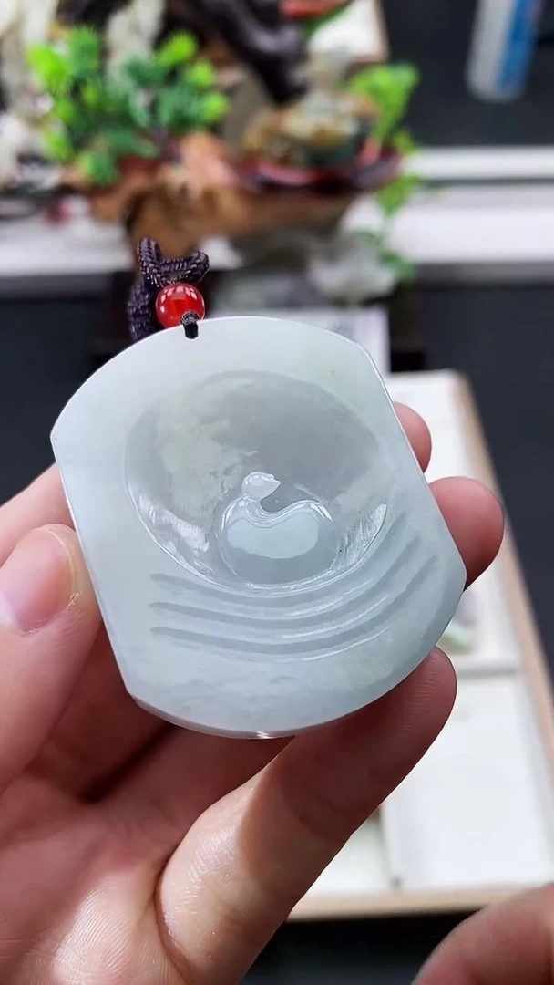 颈饰未镶嵌翡翠天然缅甸A货翡翠