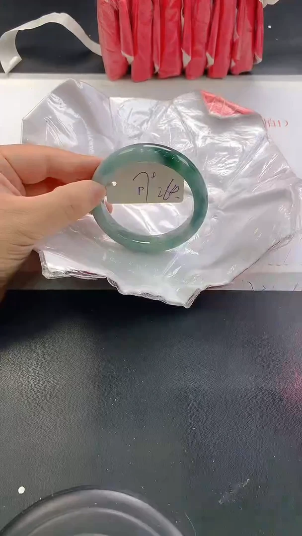 未镶嵌手镯翡翠264