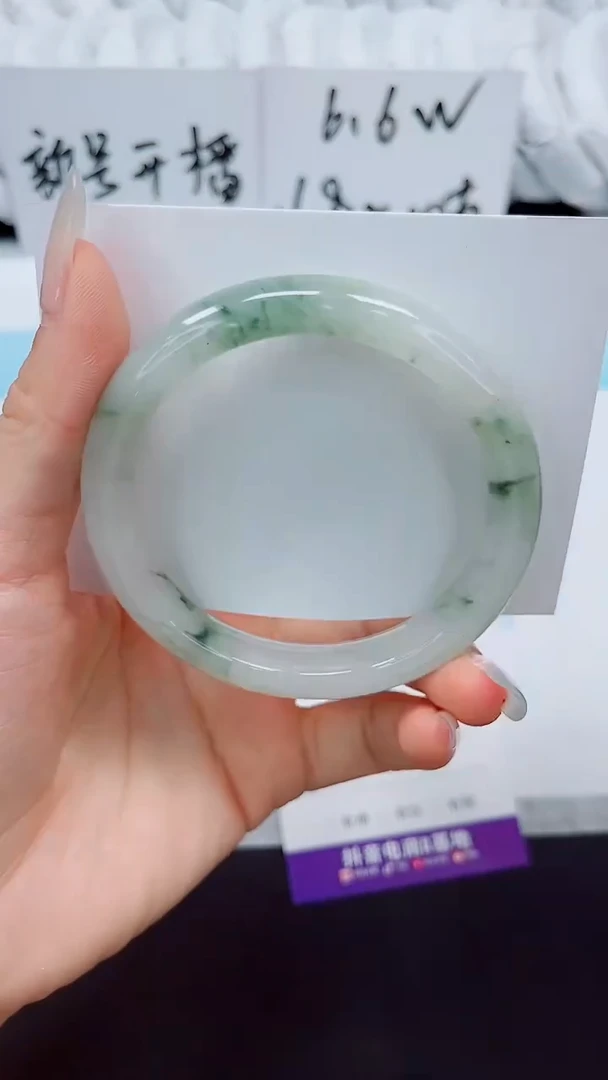 石英质玉手镯未镶嵌222-59