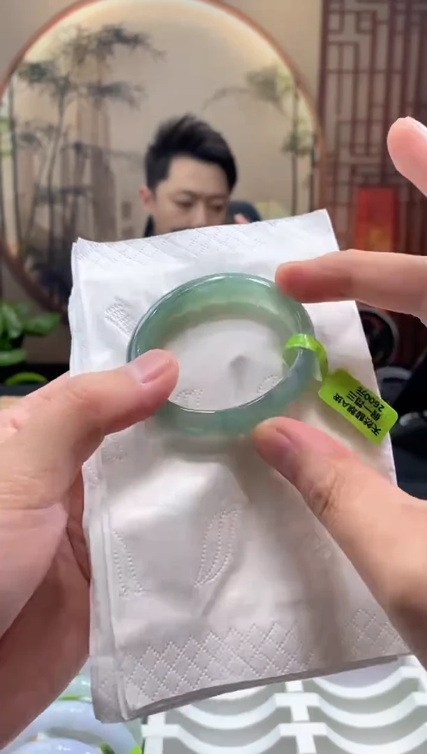 未镶嵌手镯翡翠000070957