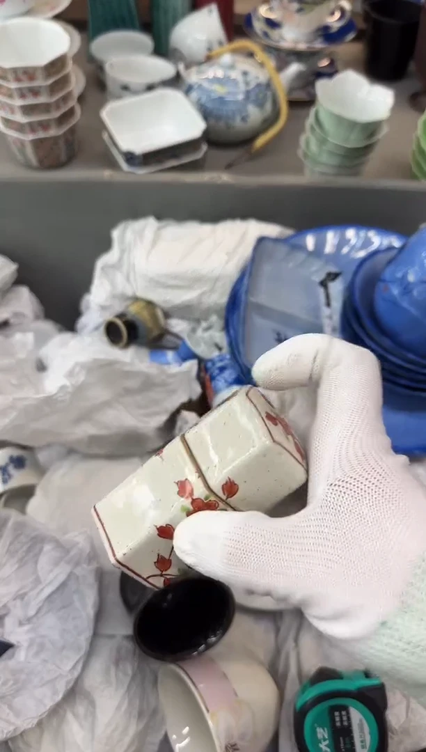 摆件桃**酱瓷器瓷器瓷器瓷器