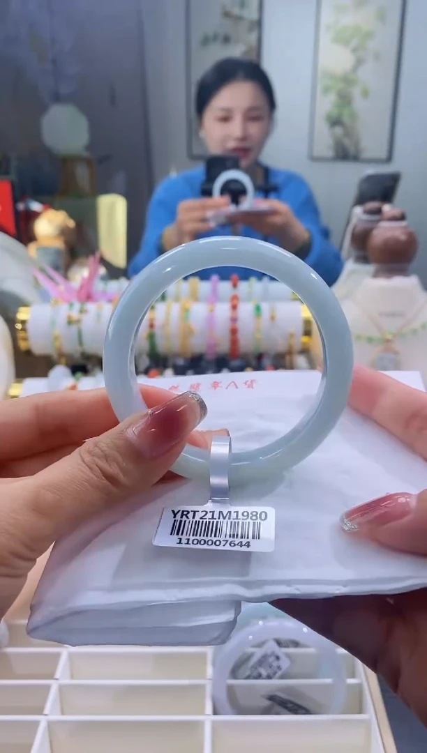 未镶嵌手镯翡翠34号56.5/12.4*7.7