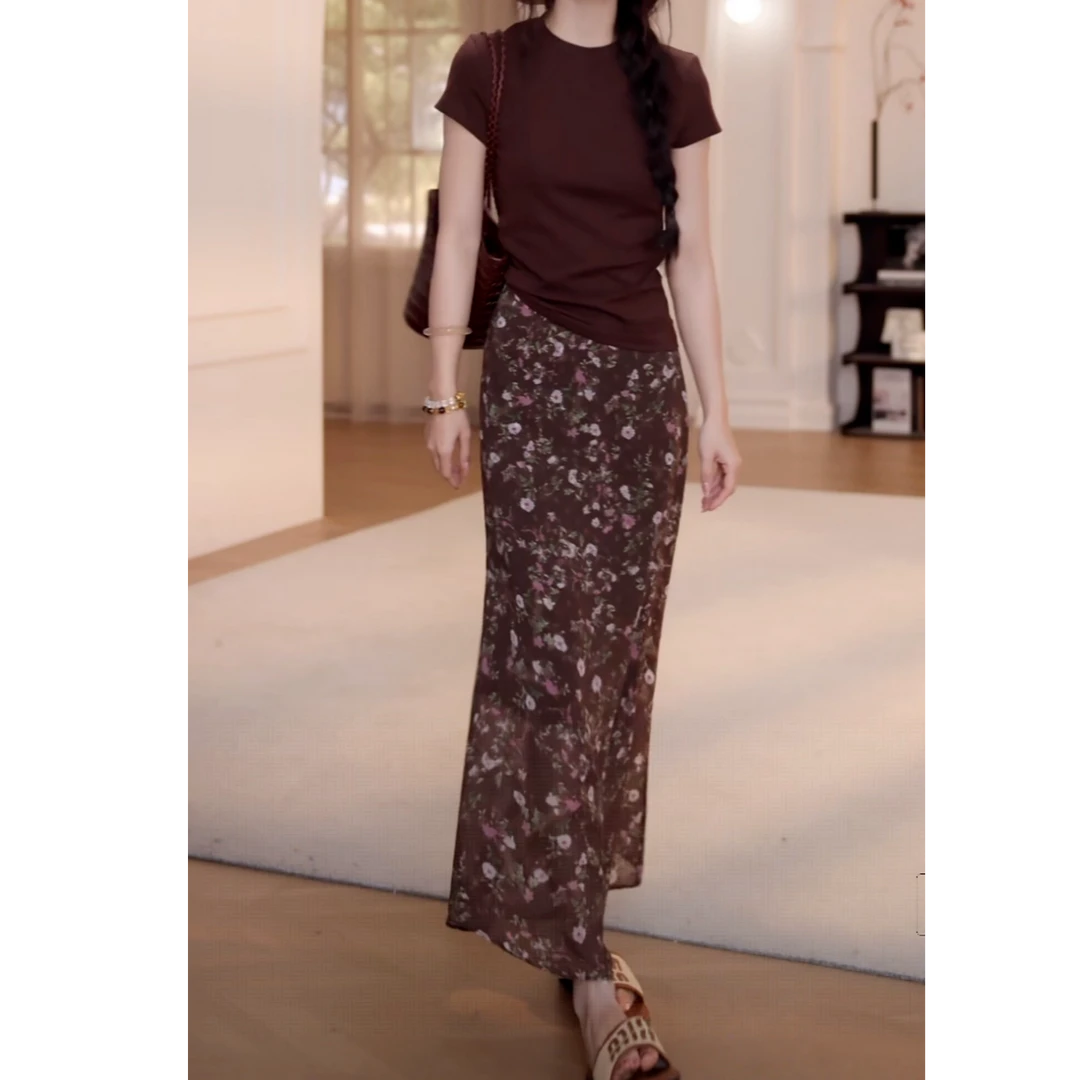 设计感高腰休闲松紧腰碎花长裙+气质纯色百搭短袖T恤夏季两件套女