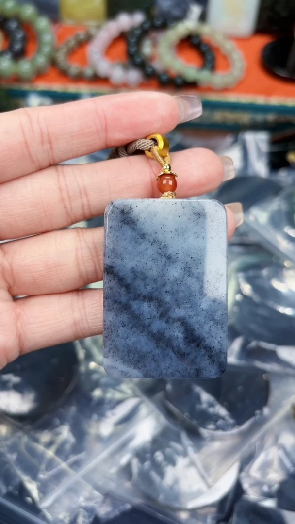 颈饰未镶嵌和田玉和田玉