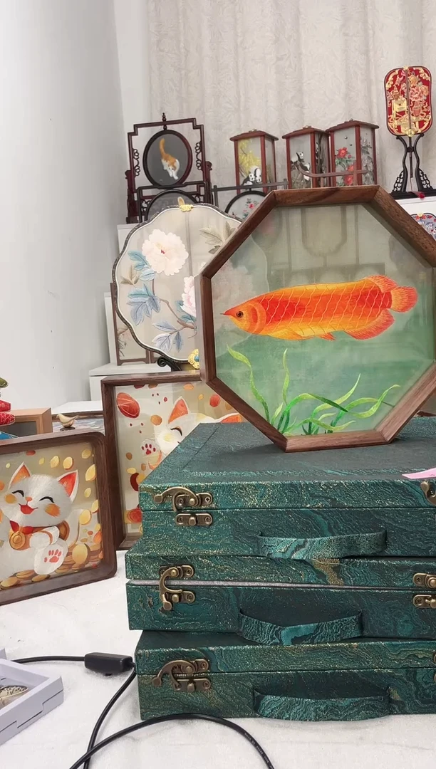 扇子苏绣作品手工摆台