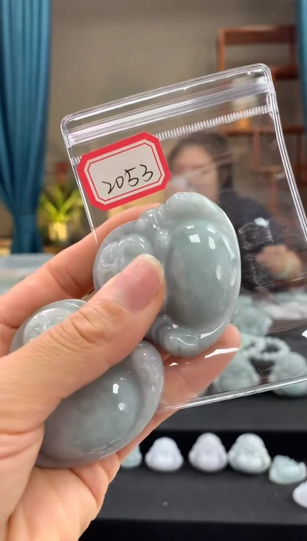 翡翠未镶嵌项链佛公2053 多样性发一件