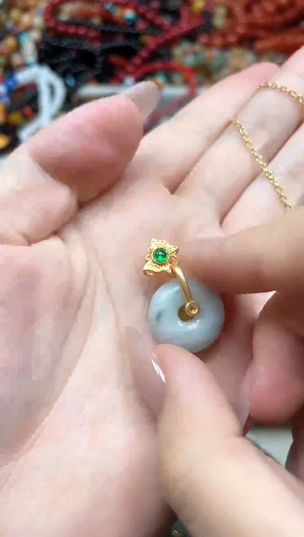 吊坠(赠链)合金翡翠多样性发货拍一发一