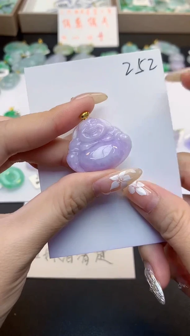 颈饰18K金镶嵌翡翠天然缅甸a货翡翠