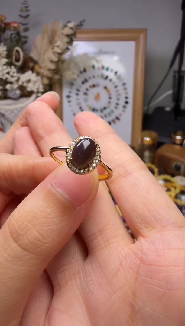 水晶摆件未镶嵌戒指