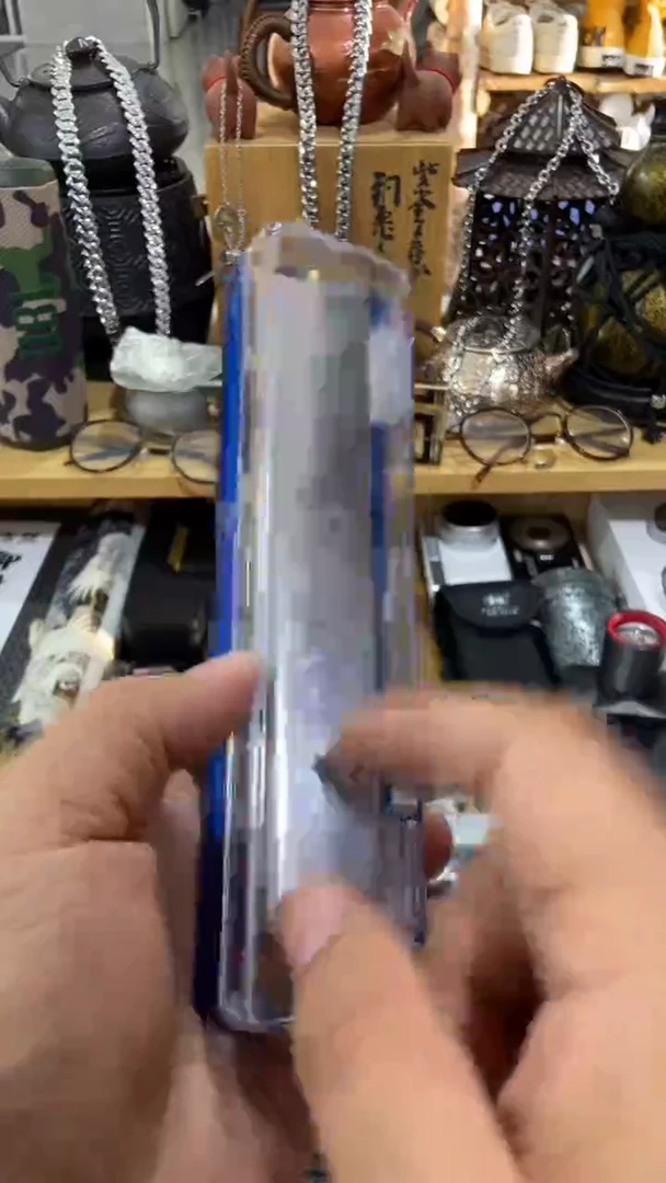 瓷片闪购商品  如图所示