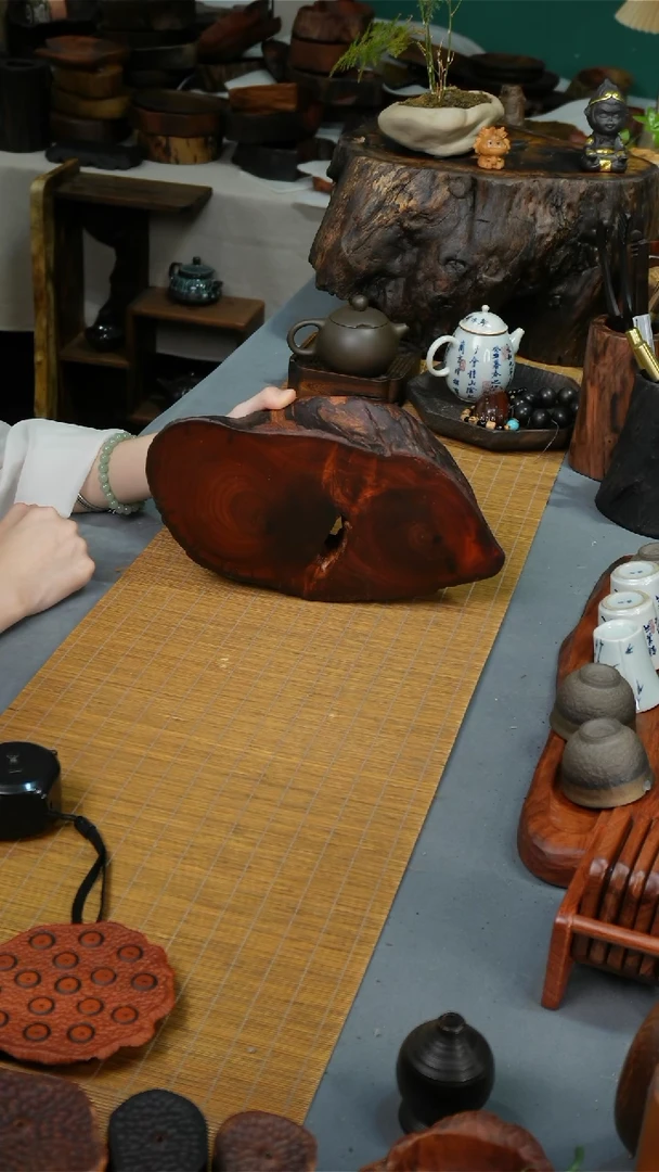 缅甸花梨底座28-15-5