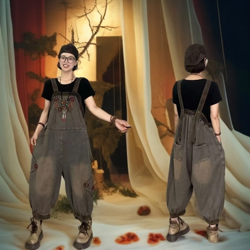 春秋刺绣复古时尚水洗牛仔背带裤休闲大码女装新款宽松显瘦连体衣