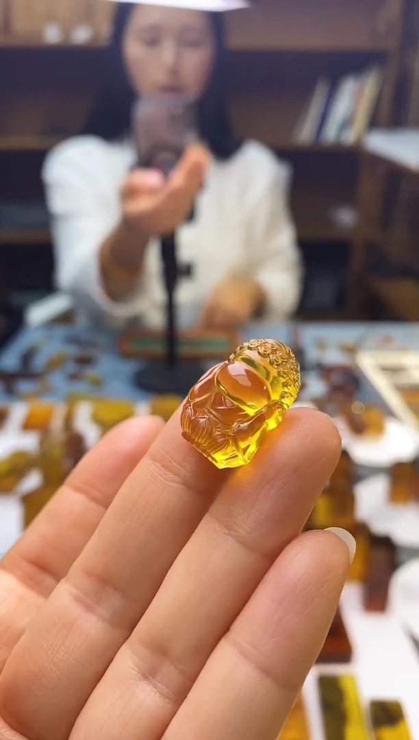 琥珀颈饰未镶嵌SN83-63（悟道·不听）