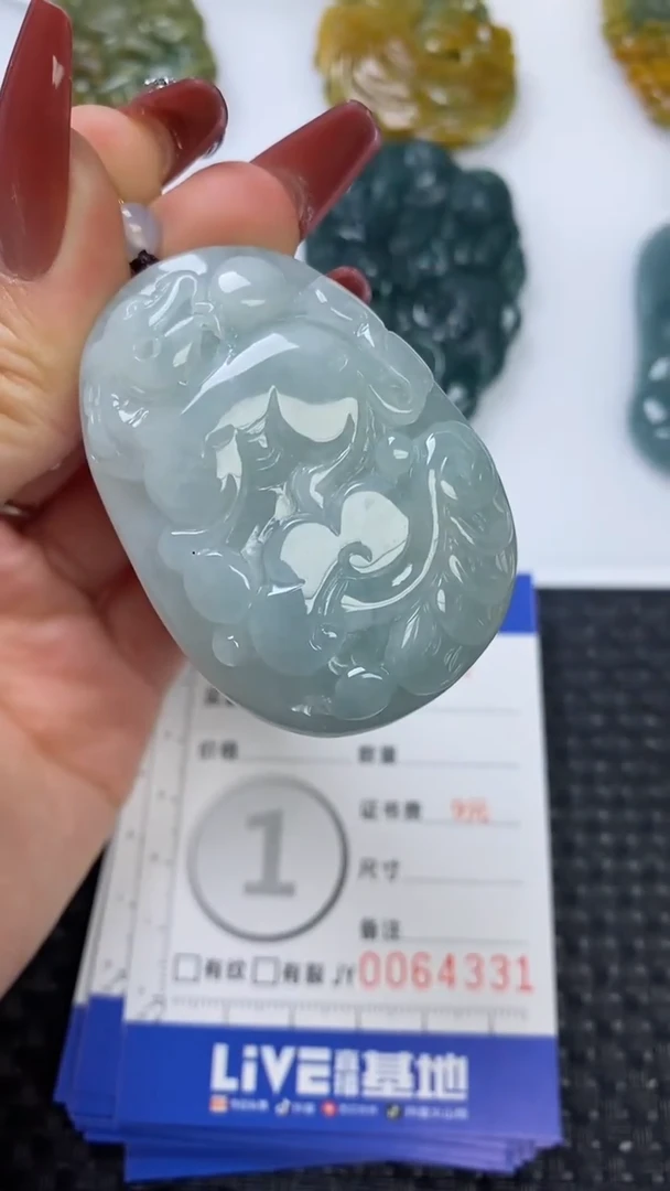 【闪购商品】翡翠颈饰未镶嵌1111111111111111