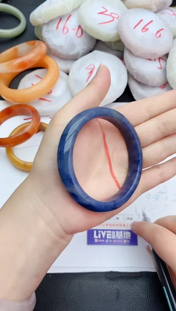 石英质玉手镯未镶嵌203+59/60