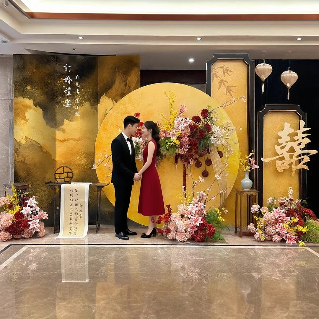 中式订婚布置装饰婚礼背景圆形kt板迎宾区黑金拍照氛围装饰宴酒店