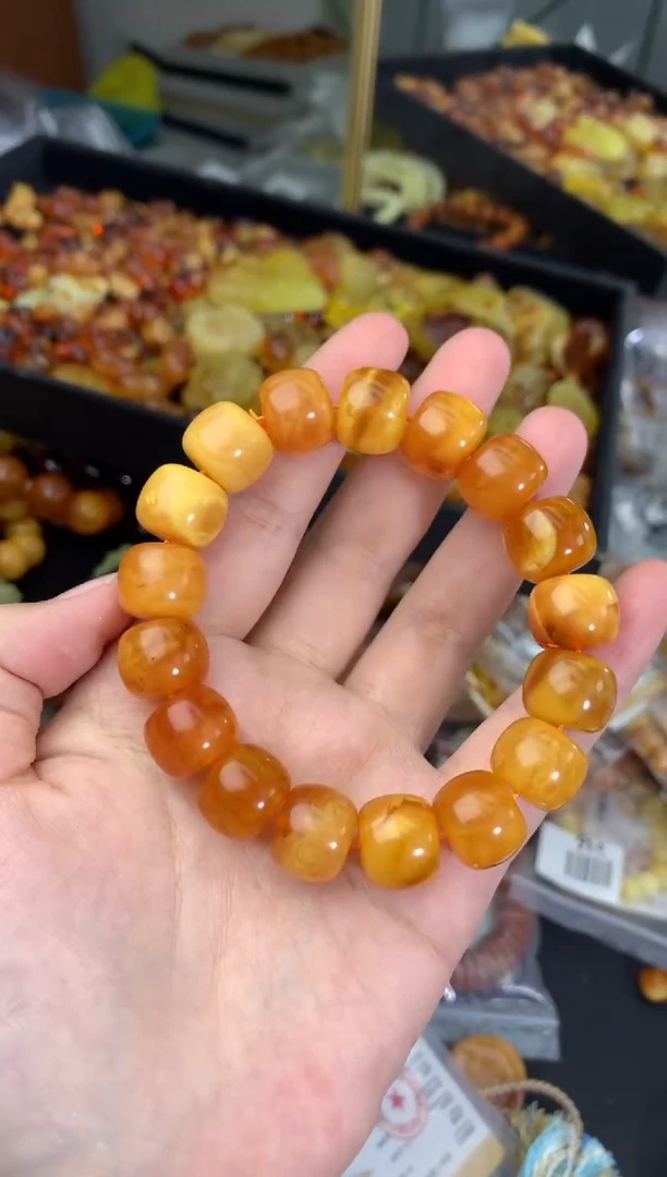 蜜蜡未镶嵌珠宝奇石1