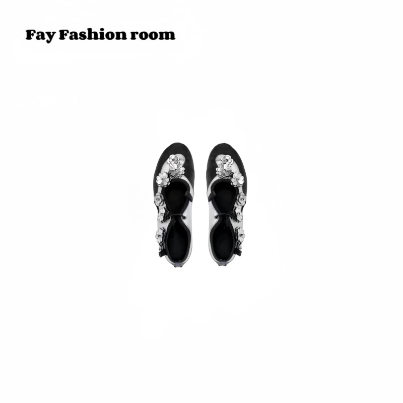 【繁花盛开】花卉坠饰小牛拼接平底芭蕾舞鞋圆头玛丽珍运动鞋