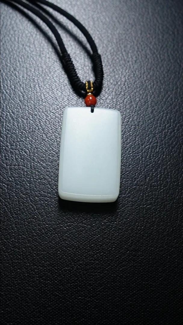 【闪购商品】和田玉颈饰未镶嵌无事牌