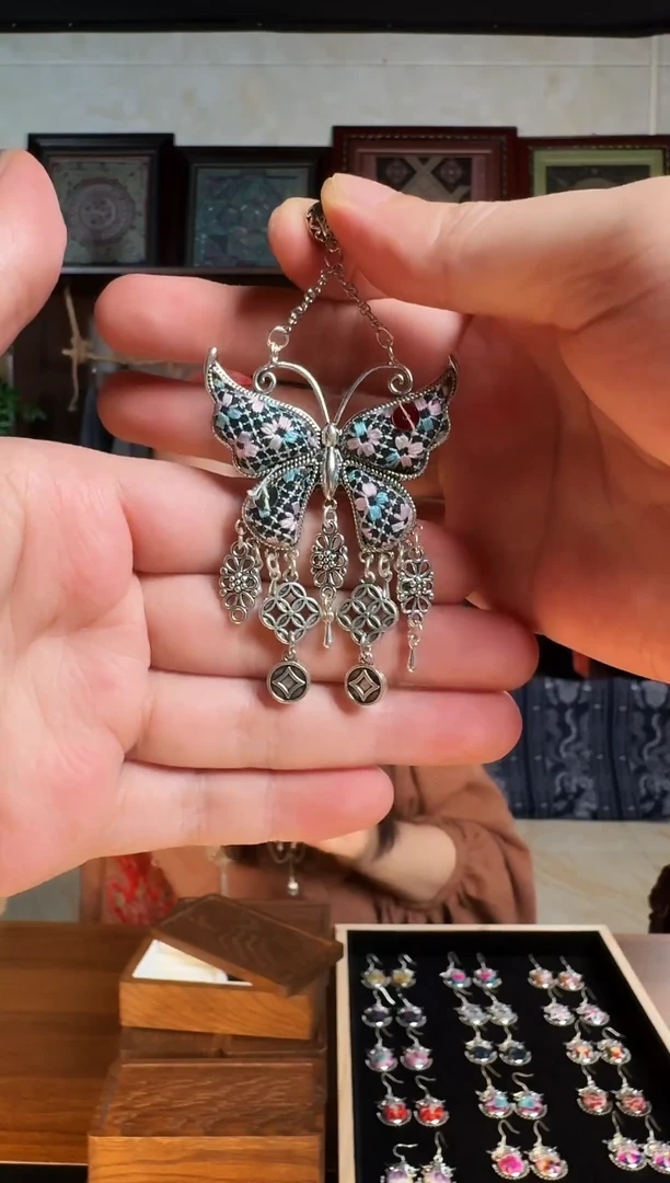 刺绣贵州苗绣非遗集市A8684