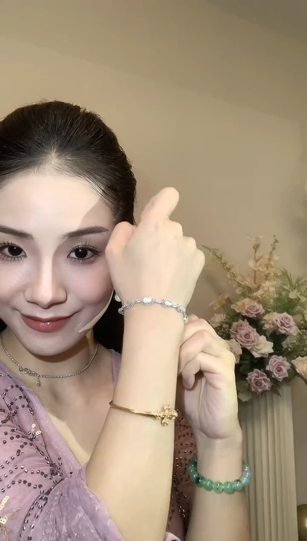 18K金镶嵌手链翡翠A84
