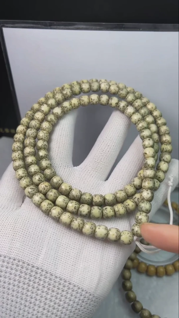 星月菩提手串8*7正月留白A123