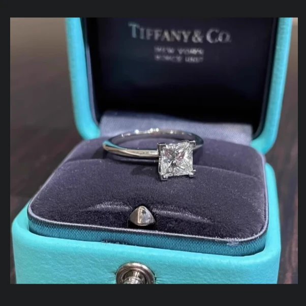 99新 Tiffany & Co./蒂芙尼 【小花念念】钻戒1.04克拉 H色 VS1 3EX