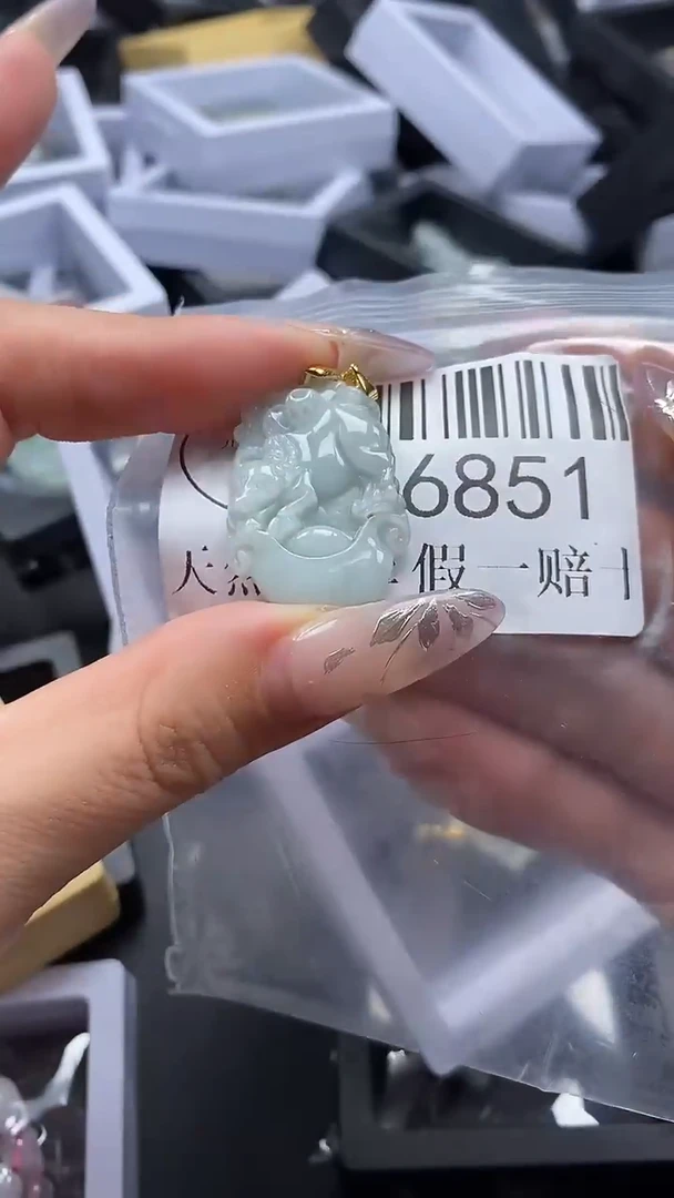 吊坠(不含链)未镶嵌翡翠6851