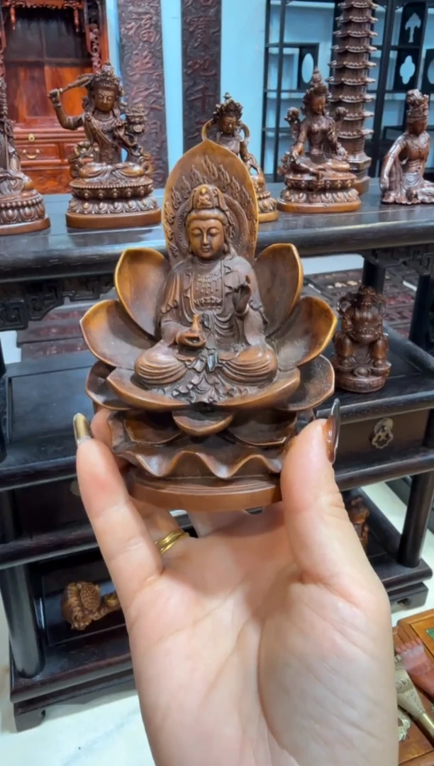 木黄杨 坐观音摆件