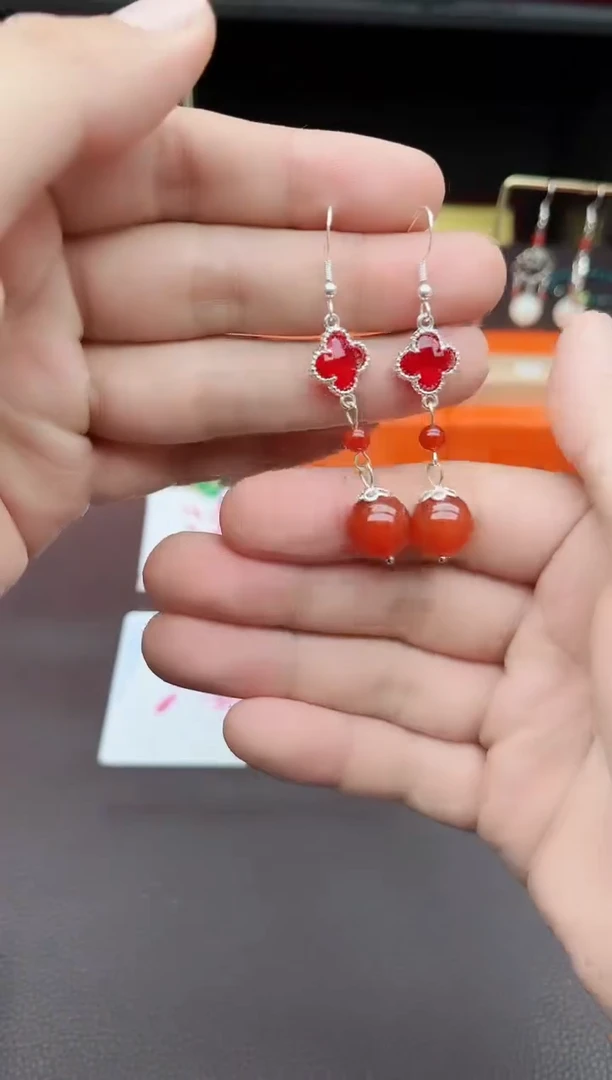 南红玛瑙银S925镶嵌耳饰233000
