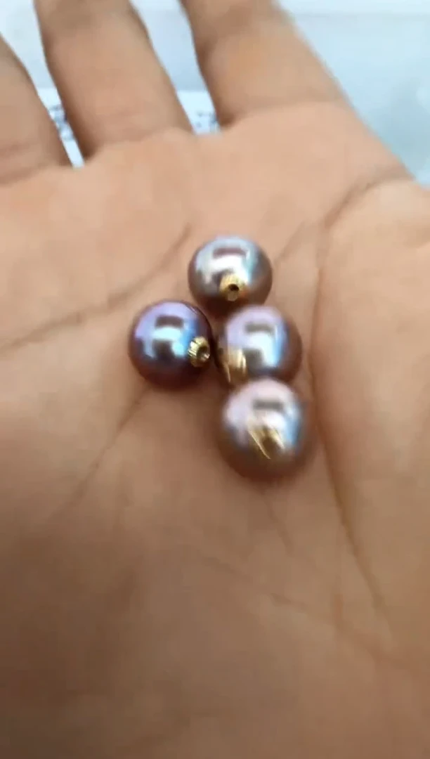 【闪购商品】淡水珍珠颈饰18K金镶嵌发其一