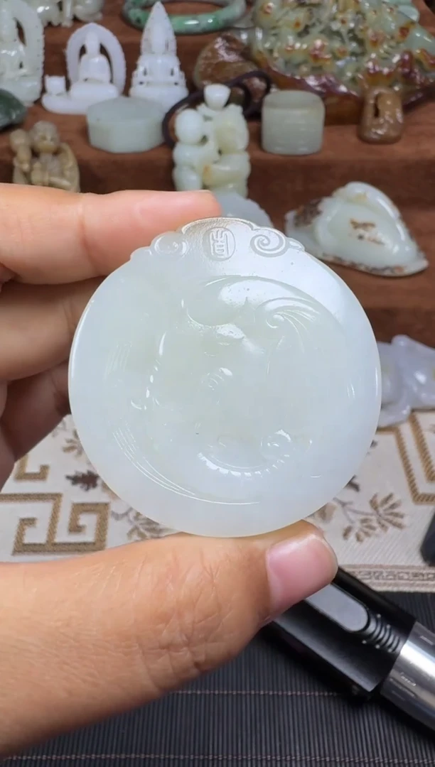 颈饰未镶嵌和田玉1