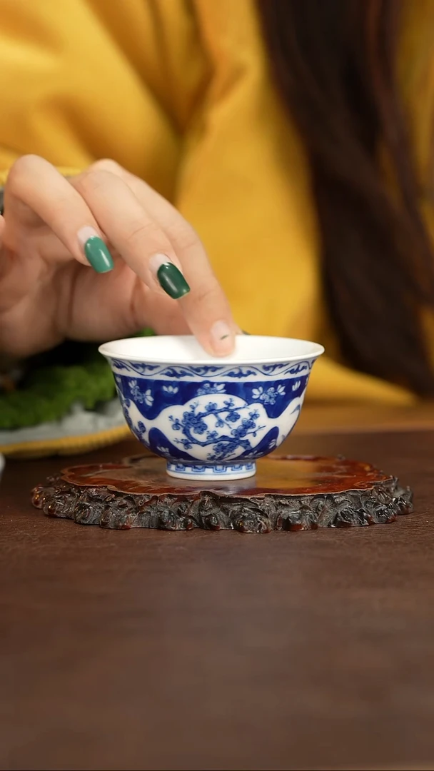 【闪购商品】段式青花冰梅小压手杯