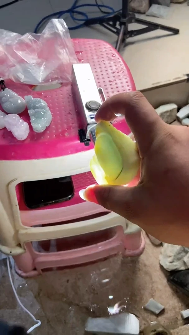 配石翡翠翡翠边角料未加工54