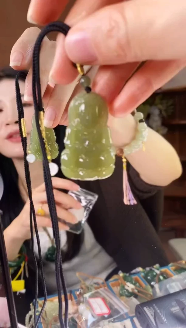 颈饰未镶嵌和田玉观音和田玉项链