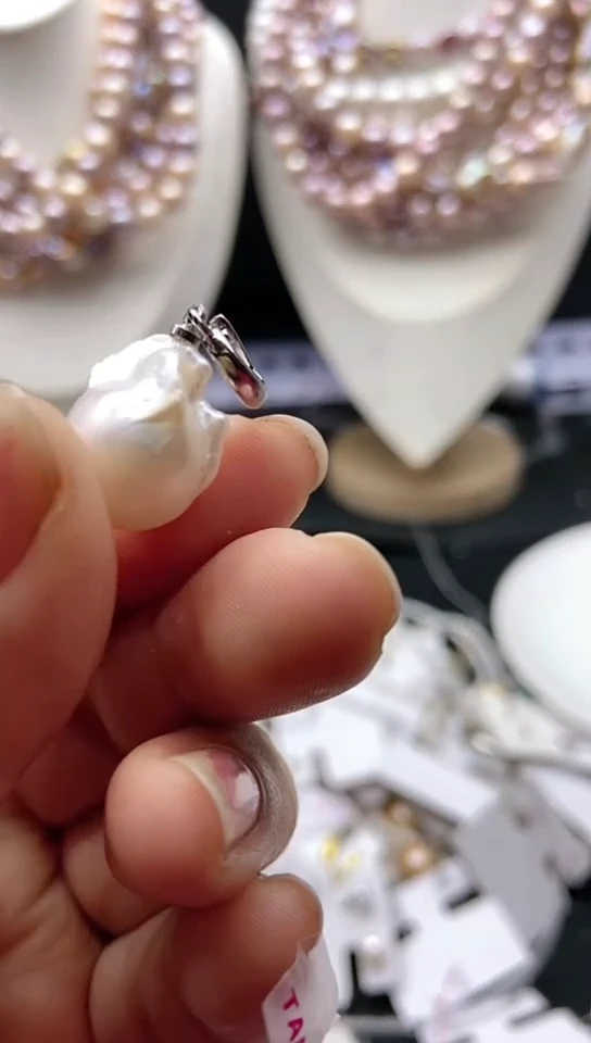 颈饰未镶嵌淡水珍珠1