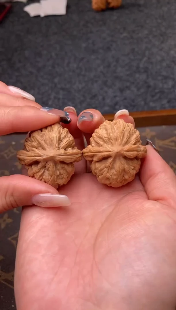 把件文玩核桃B208号39尺红锦鲤