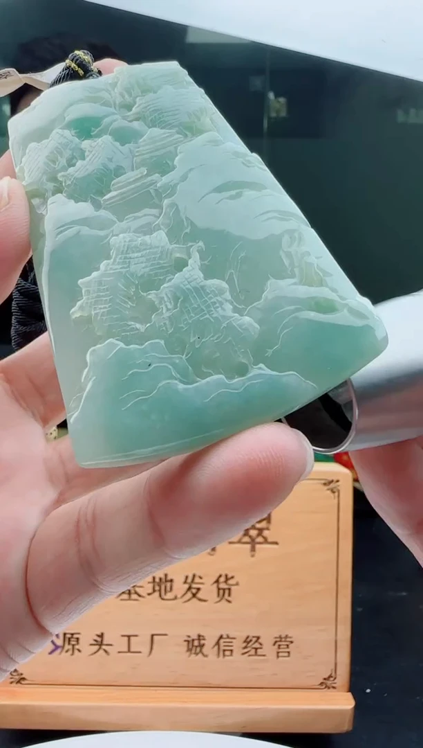 【闪购商品】翡翠颈饰未镶嵌111111111