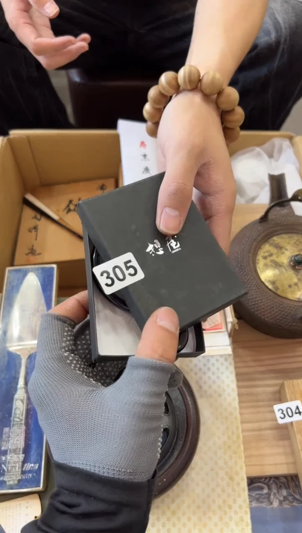 瓷片305中古商品，谨慎参拍