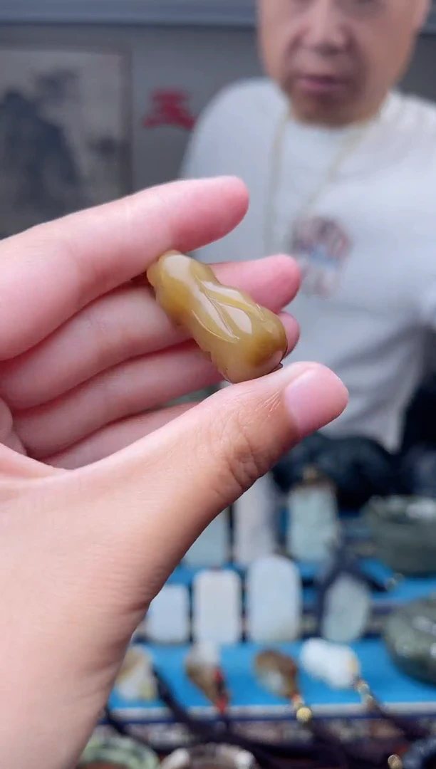 和田玉未镶嵌挂件1