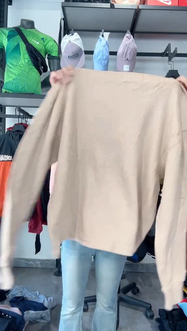 1195     编码 瑕疵款直播间过款为准 尺码XXL185