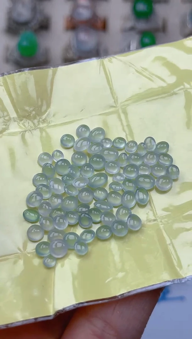 未镶嵌定制翡翠天然翡翠蛋面37