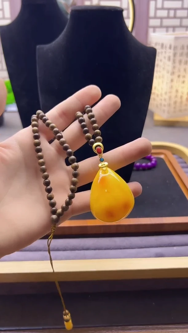 【闪购商品】蜜蜡颈饰14K金镶嵌X15