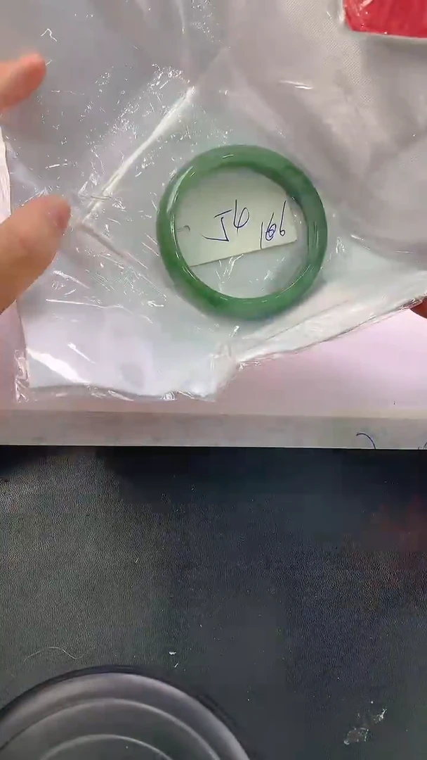 未镶嵌手镯翡翠166