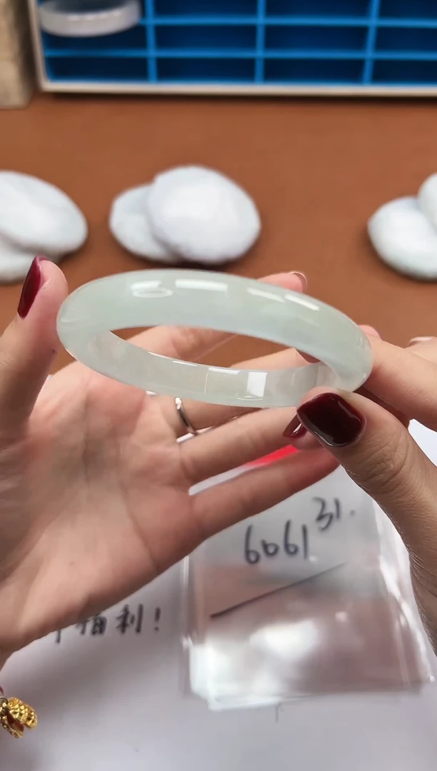 缅风精品手镯礼盒装A31